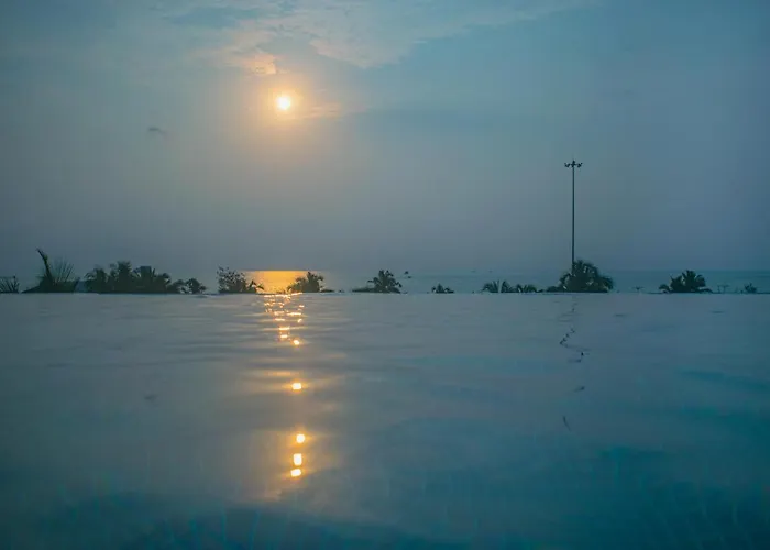 Spa Hotel: Altrude By The Sea